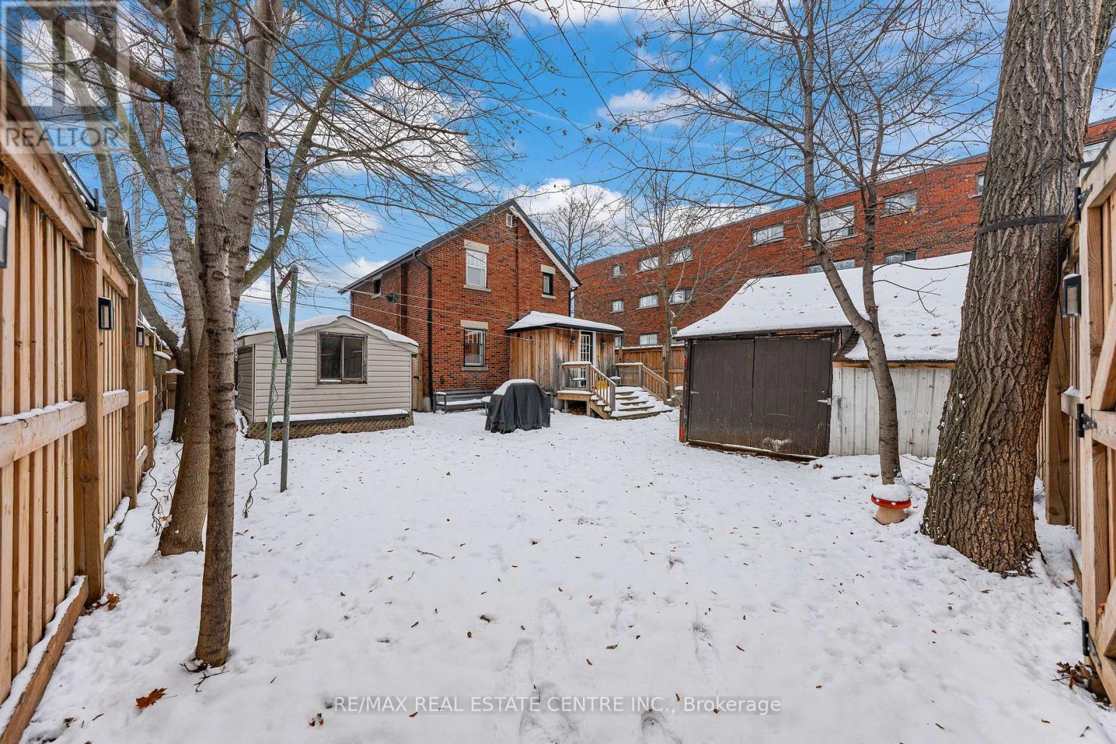 10 Speedvale Avenue W, Guelph, Ontario  N1H 1J4 - Photo 47 - X12604098