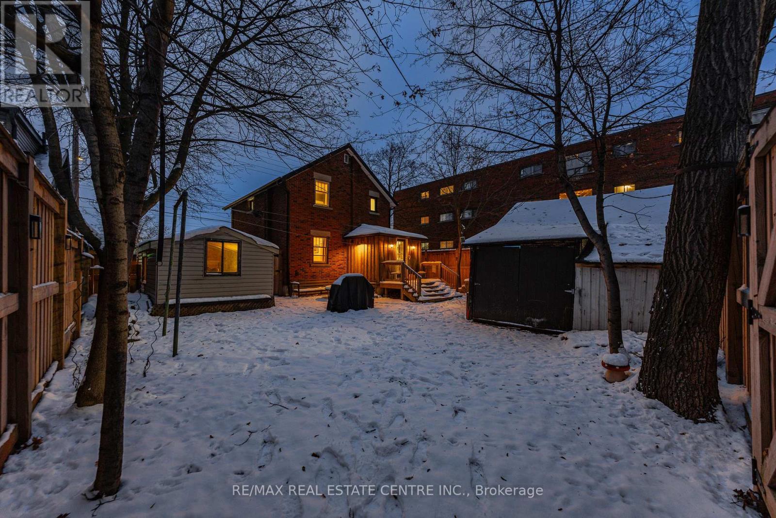 10 Speedvale Avenue W, Guelph, Ontario  N1H 1J4 - Photo 48 - X12604098