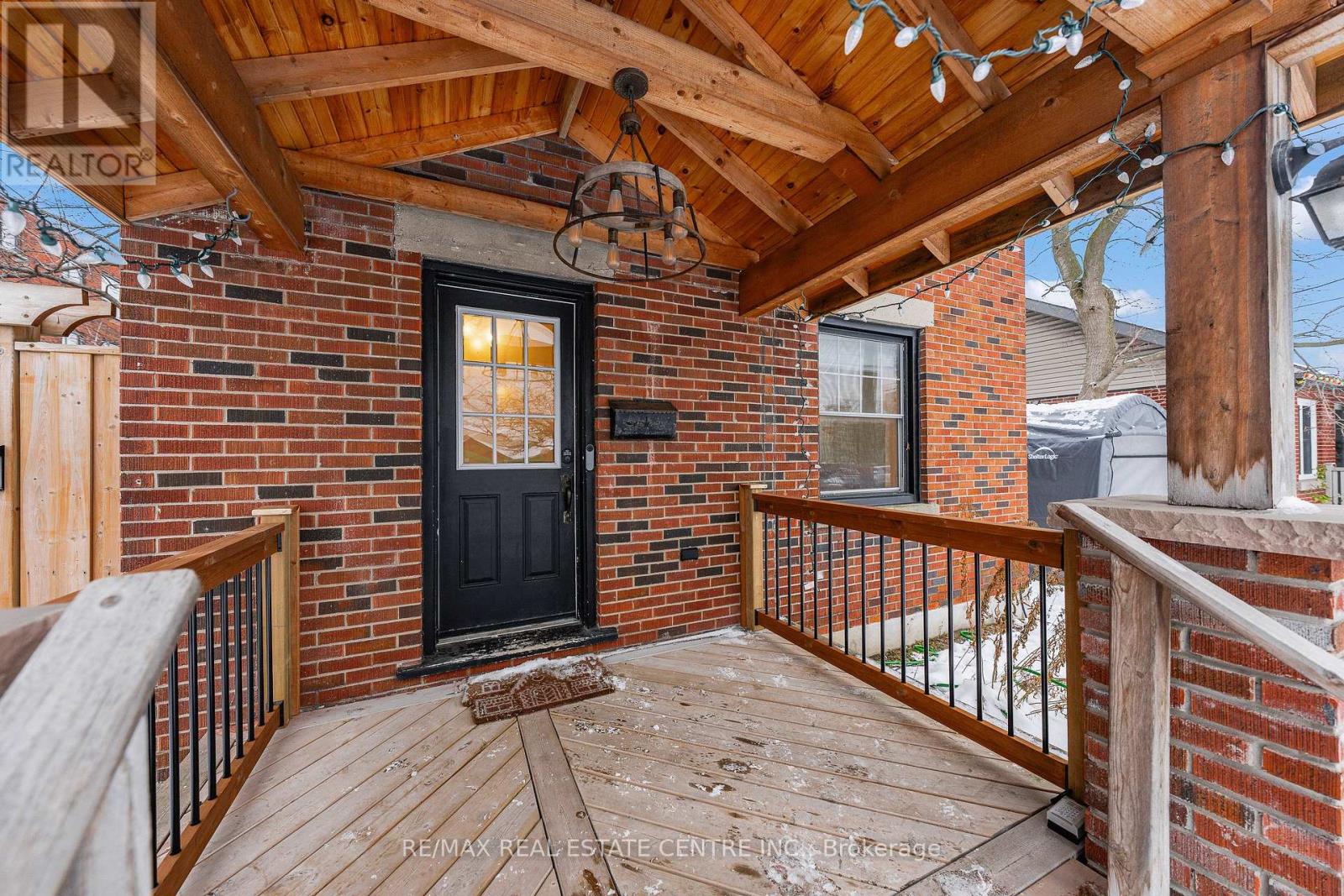 10 Speedvale Avenue W, Guelph, Ontario  N1H 1J4 - Photo 6 - X12604098