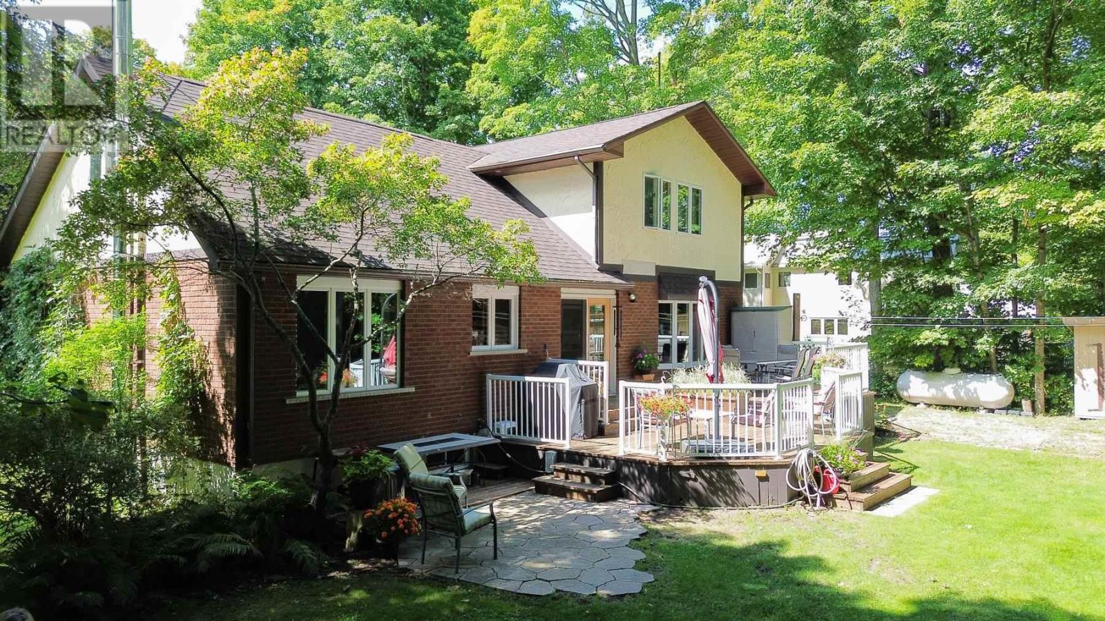 1406 Littleton St, Richards Landing, Ontario P0R 1J0 - Photo 3 - SM253304