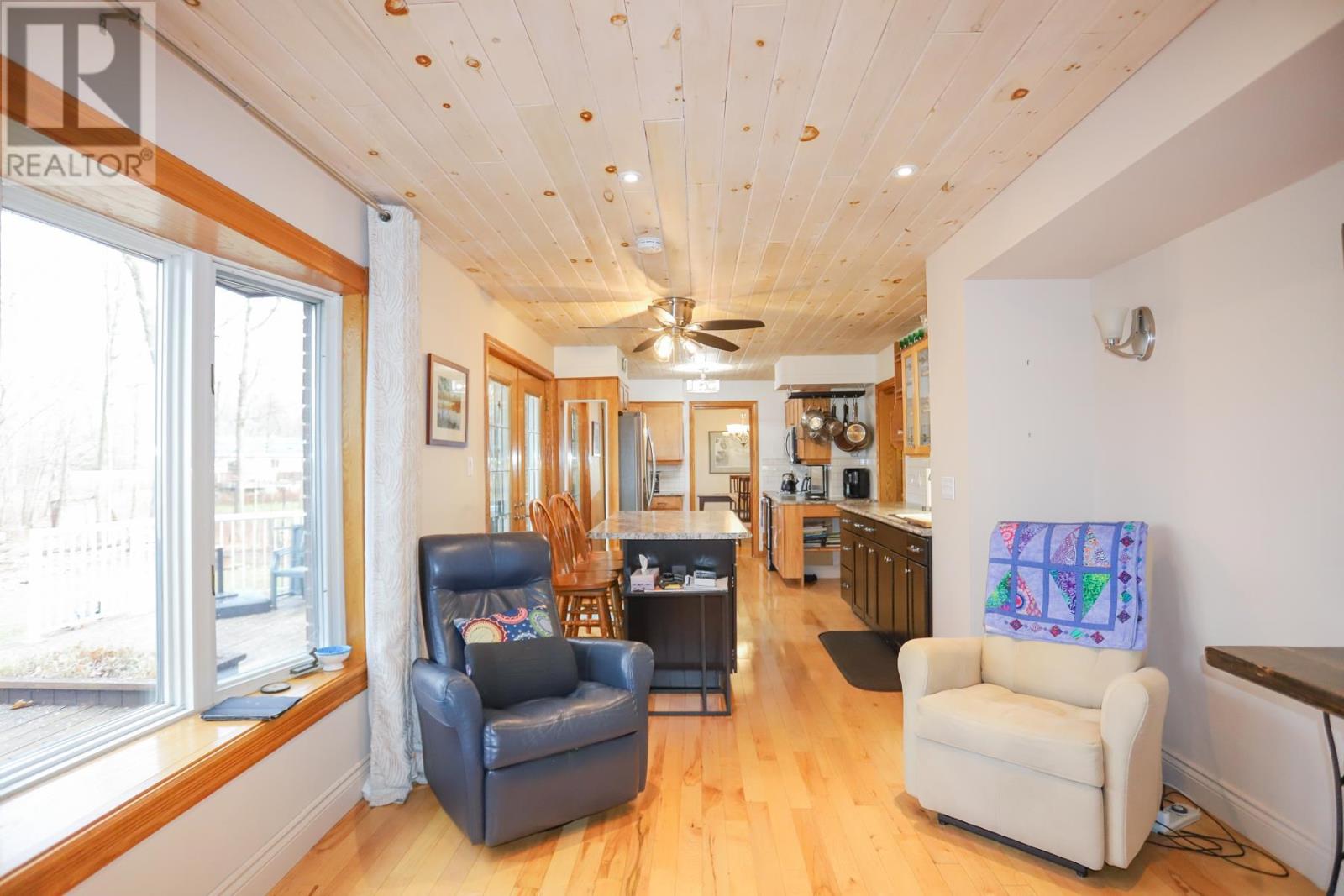 1406 Littleton St, Richards Landing, Ontario P0R 1J0 - Photo 30 - SM253304