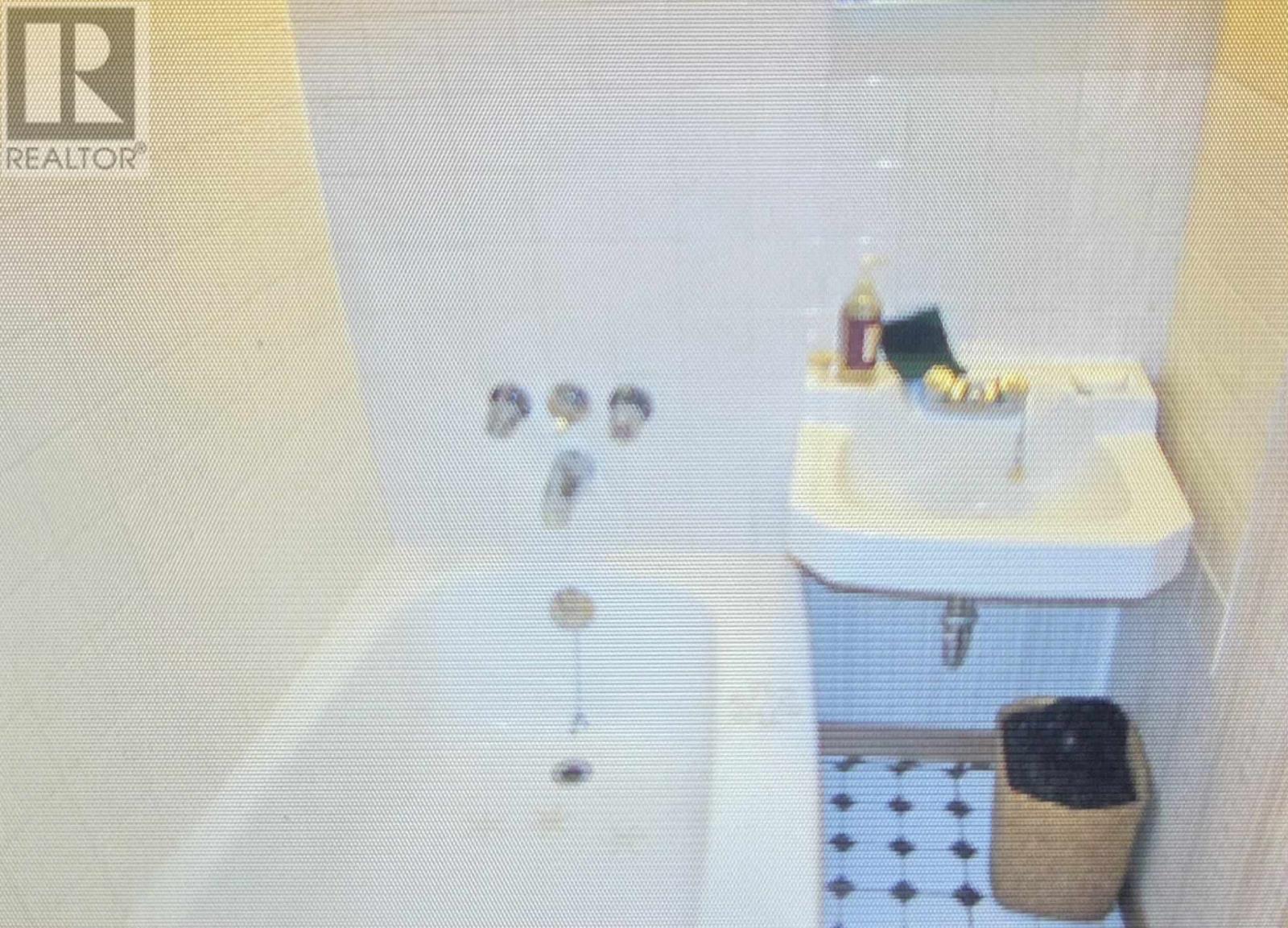 190 Axmith Ave, Elliot Lake, Ontario  P5A 1C1 - Photo 15 - SM253349