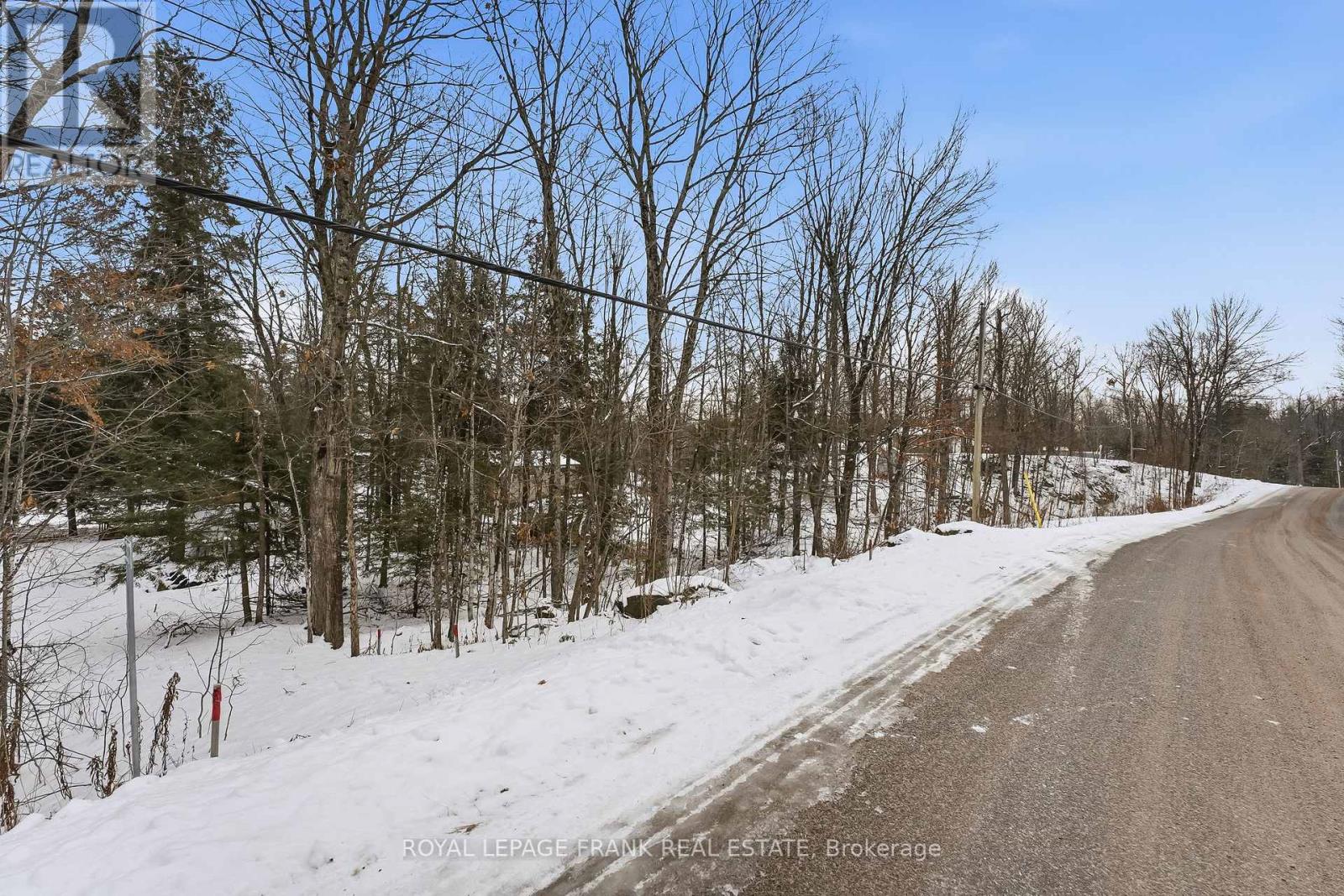 337 Kennedy Drive, Trent Lakes, Ontario  K0M 1A0 - Photo 13 - X12604140
