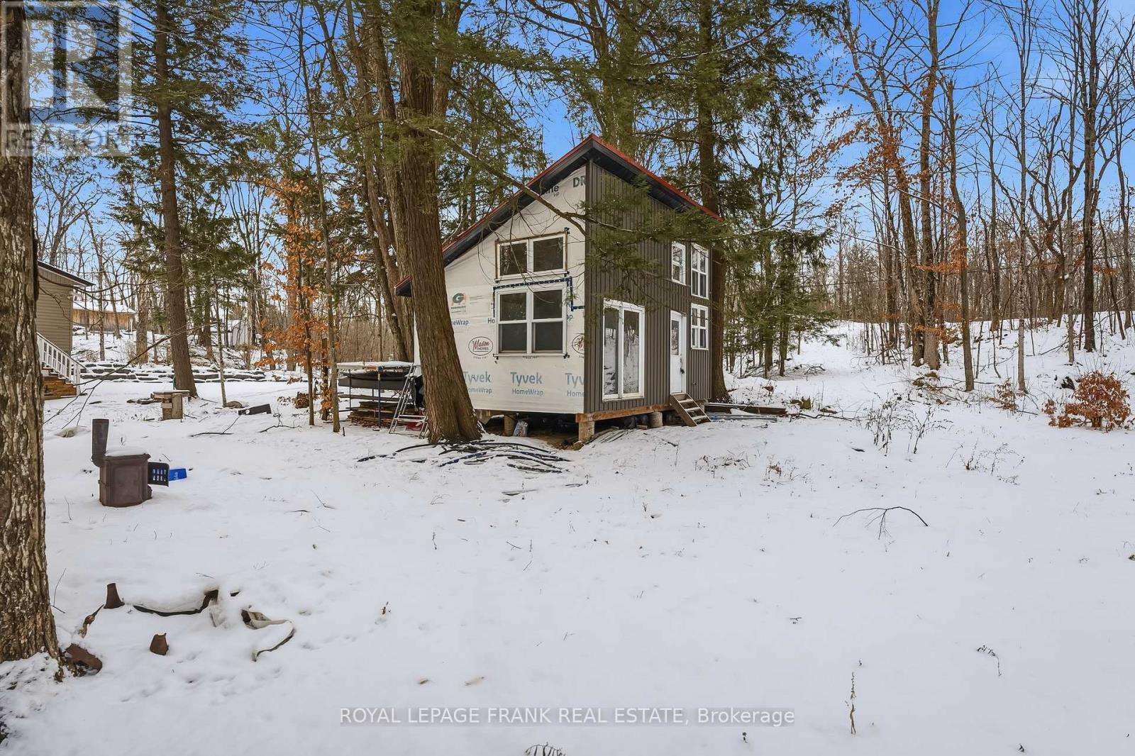 337 Kennedy Drive, Trent Lakes, Ontario  K0M 1A0 - Photo 14 - X12604140