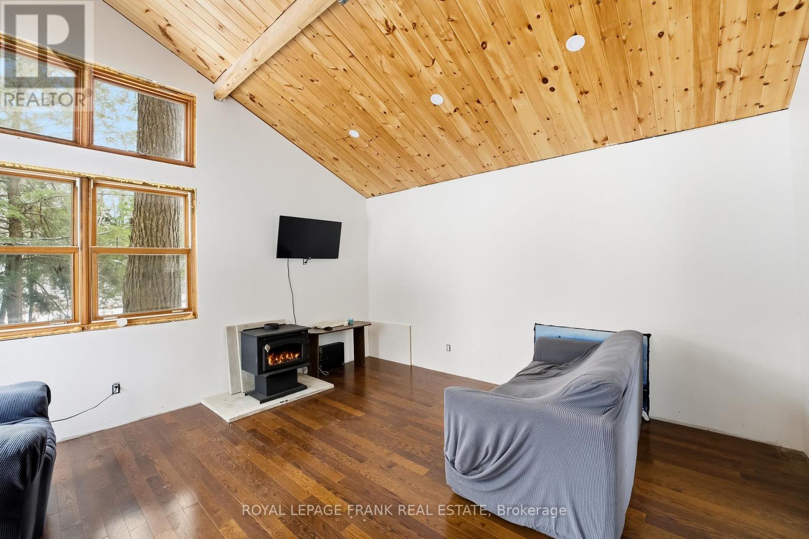 337 Kennedy Drive, Trent Lakes, Ontario  K0M 1A0 - Photo 21 - X12604140