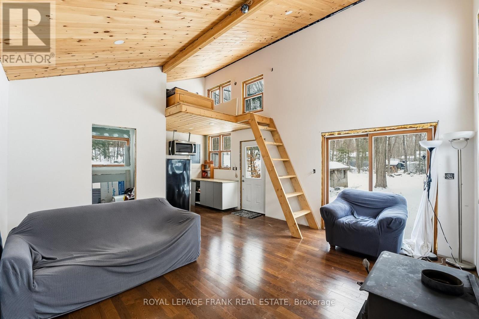 337 Kennedy Drive, Trent Lakes, Ontario  K0M 1A0 - Photo 23 - X12604140