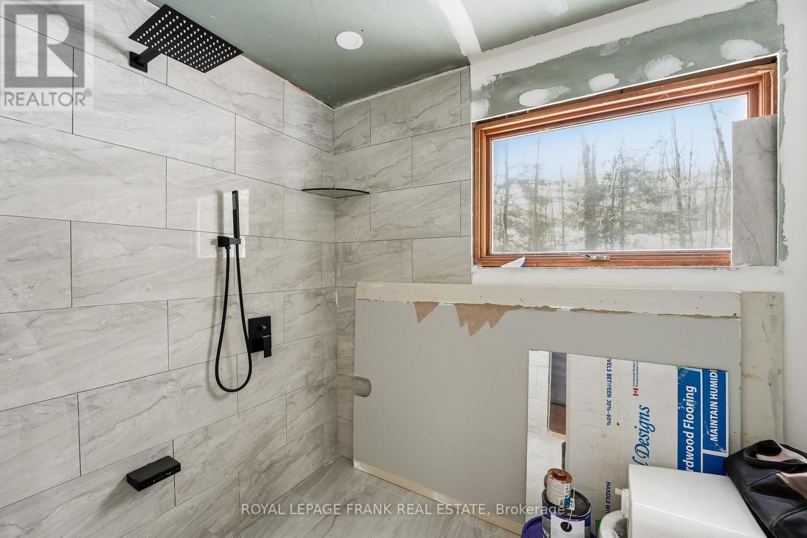 337 Kennedy Drive, Trent Lakes, Ontario  K0M 1A0 - Photo 30 - X12604140