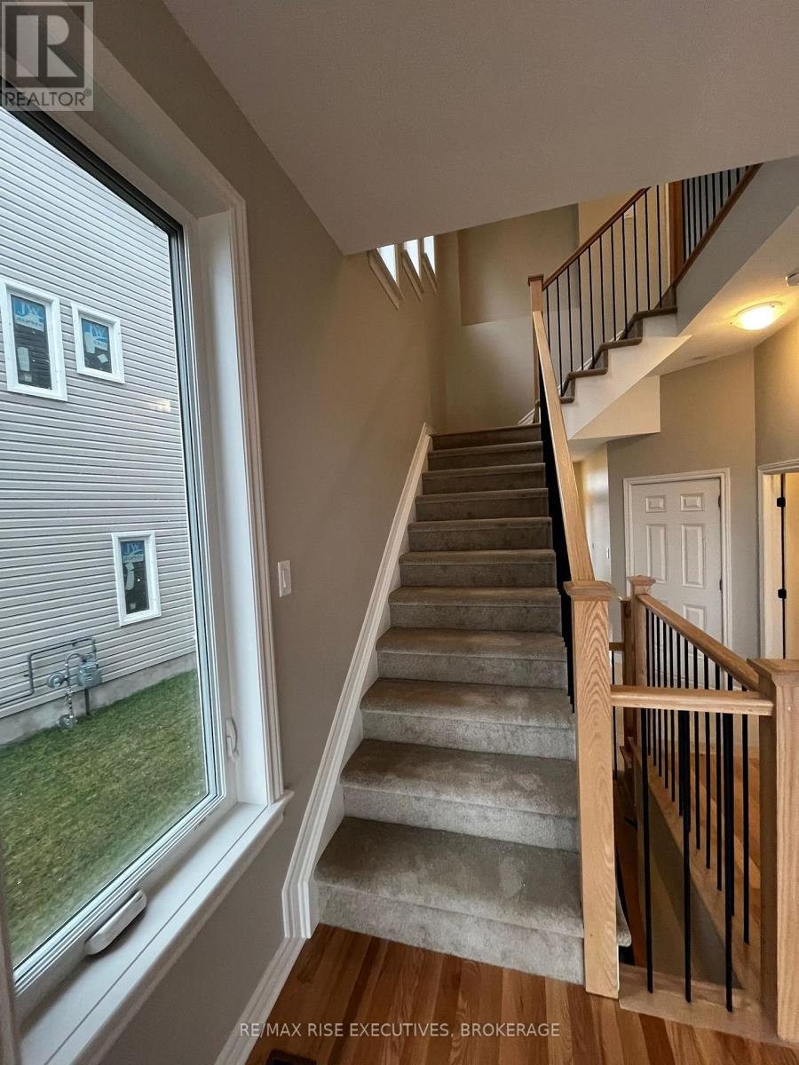 1405 Demers Avenue, Kingston, Ontario  K7M 0H8 - Photo 3 - X12604254