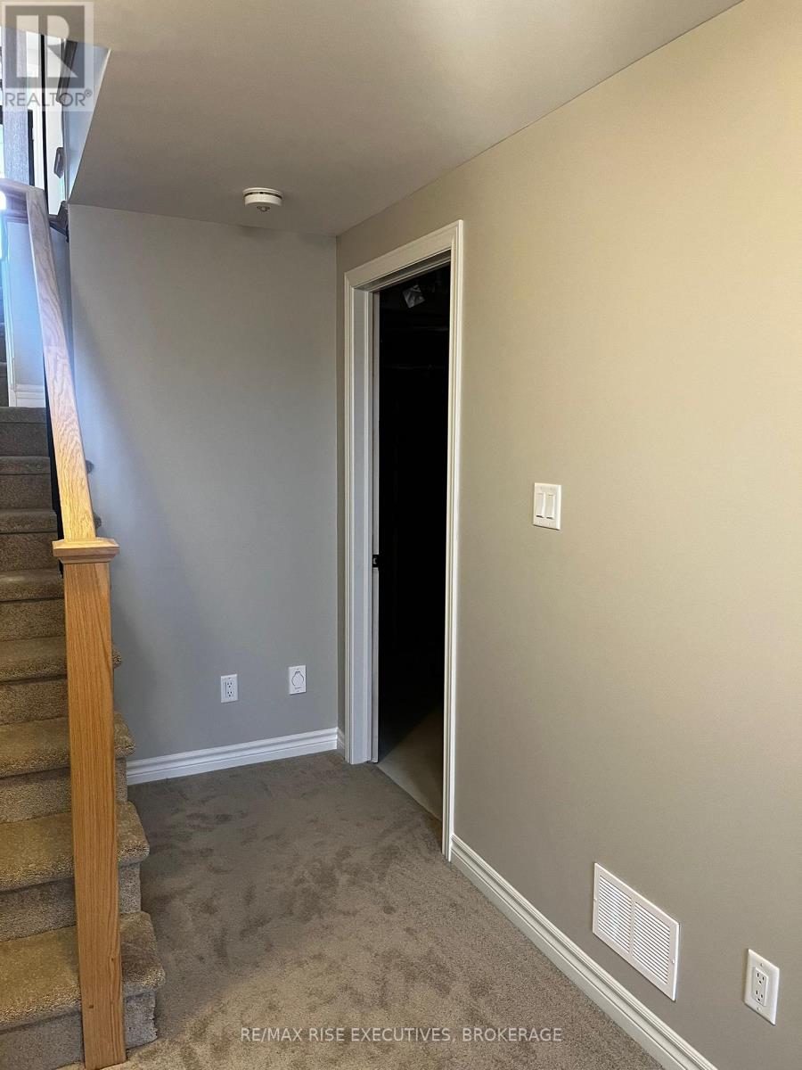 1405 Demers Avenue, Kingston, Ontario  K7M 0H8 - Photo 6 - X12604254