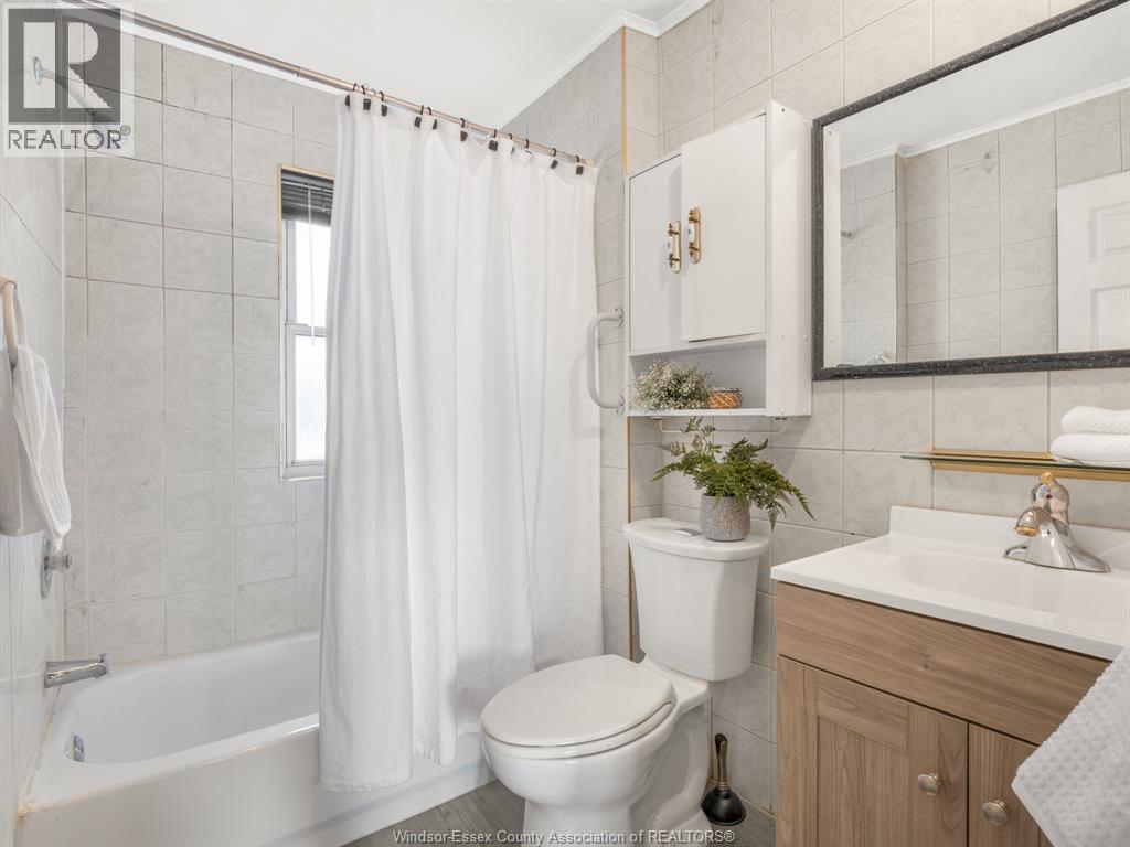 1424 Wyandotte Street West, Windsor, Ontario  N9B 1H4 - Photo 16 - 25031150