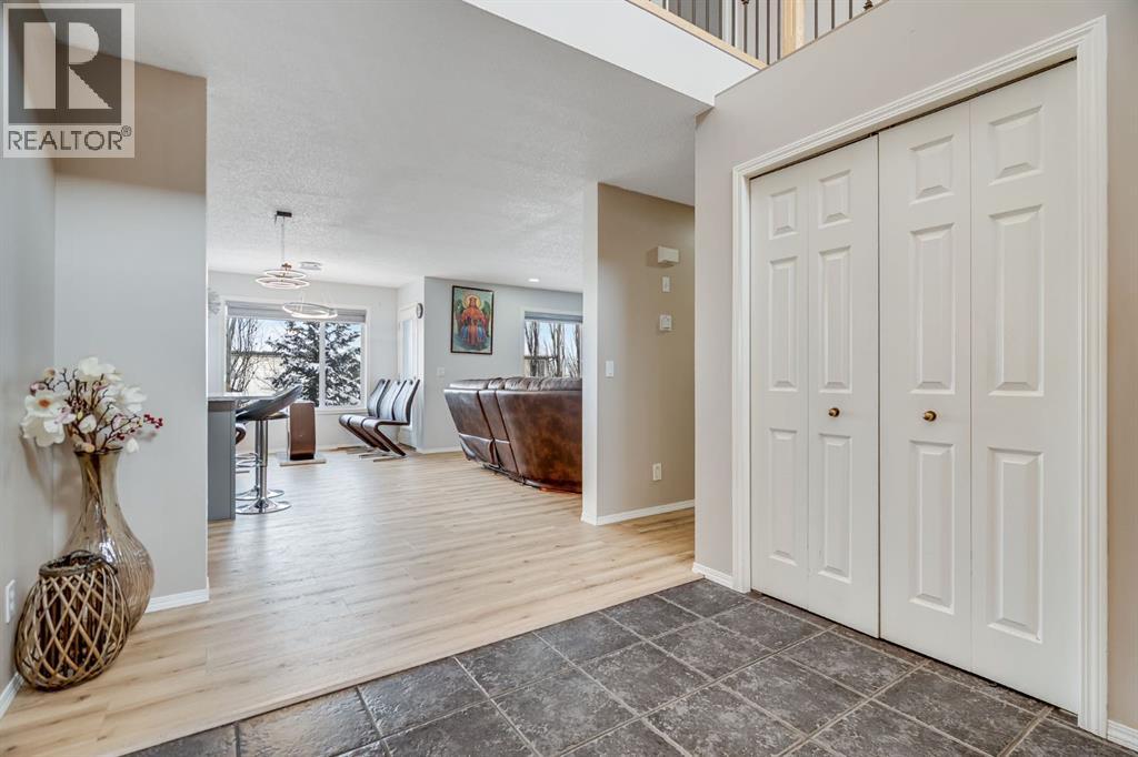 104 Cove Crescent, Chestermere, Alberta  T1X 5J1 - Photo 3 - A2272792