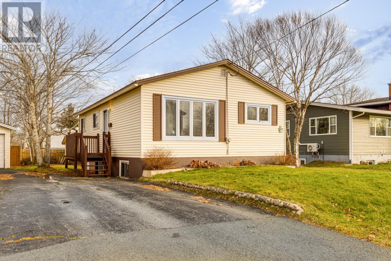 33 Second Street, Mount Pearl, Newfoundland & Labrador  A1N 1Y7 - Photo 2 - 1293115