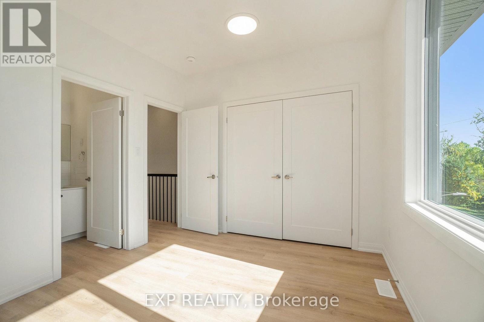 202 - 255 Castor Street, Russell, Ontario  K4R 0M2 - Photo 12 - X12604144