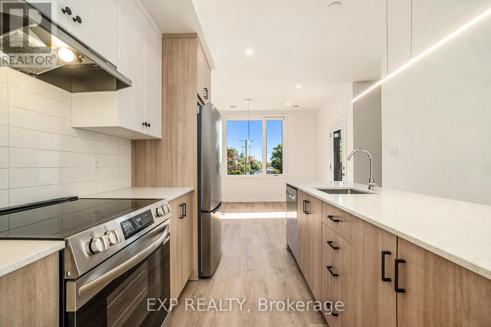 202 - 255 Castor Street, Russell, Ontario  K4R 0M2 - Photo 6 - X12604144