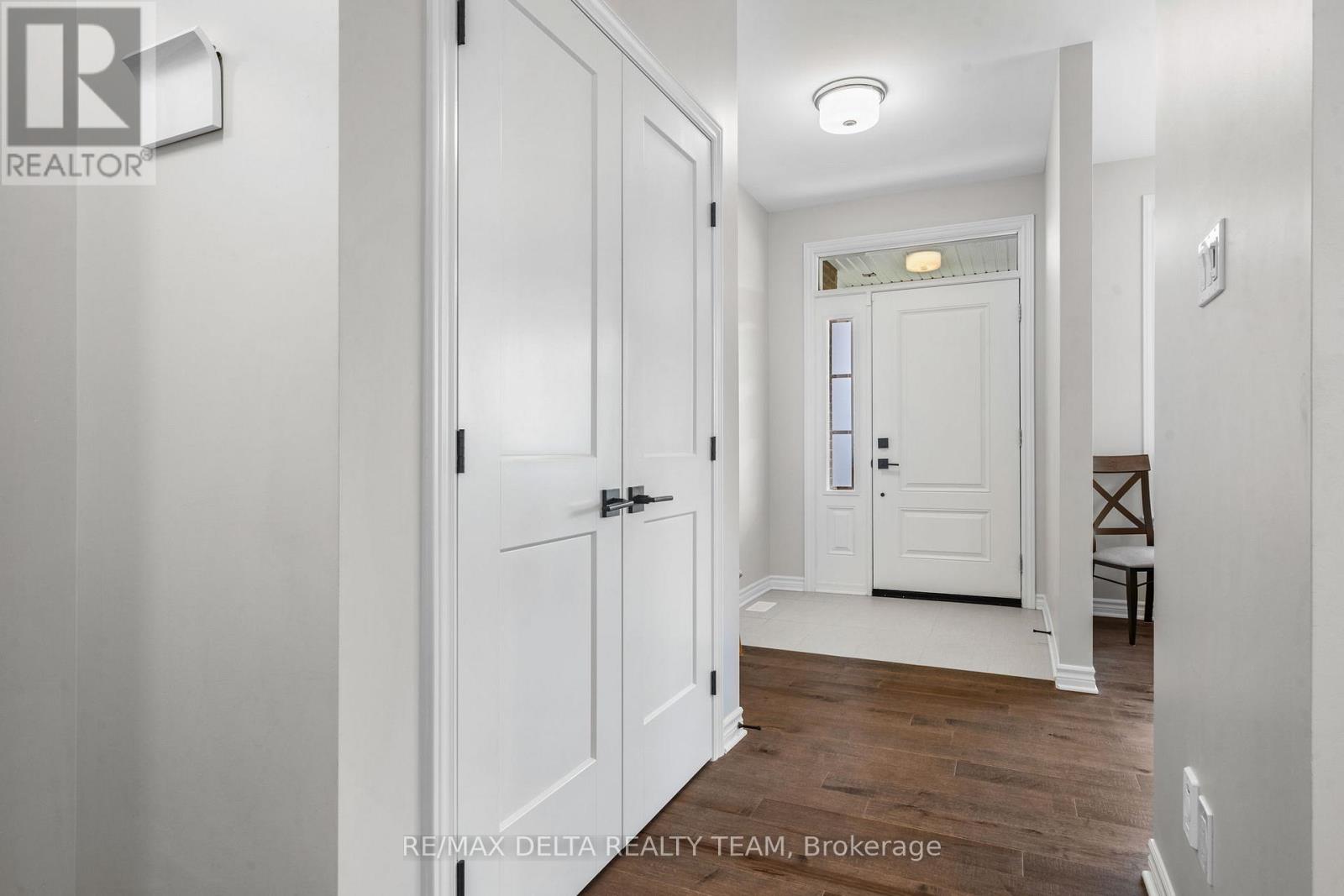 851 Tewin Circle, Ottawa, Ontario  K4A 3N6 - Photo 7 - X12604152