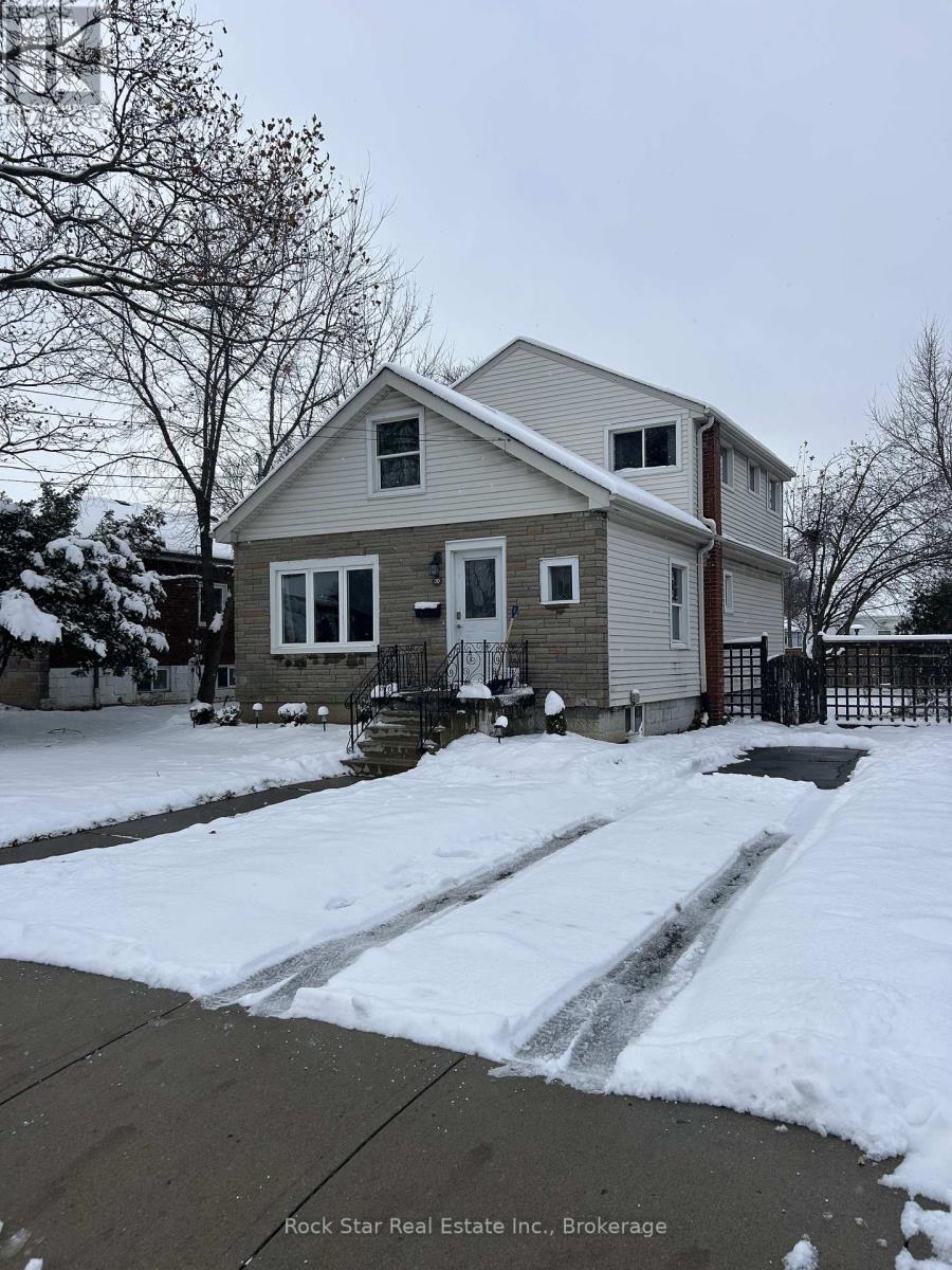 30 West 1st Street, Hamilton (Bonnington), Ontario  L9C 3B8 - Photo 2 - X12604206