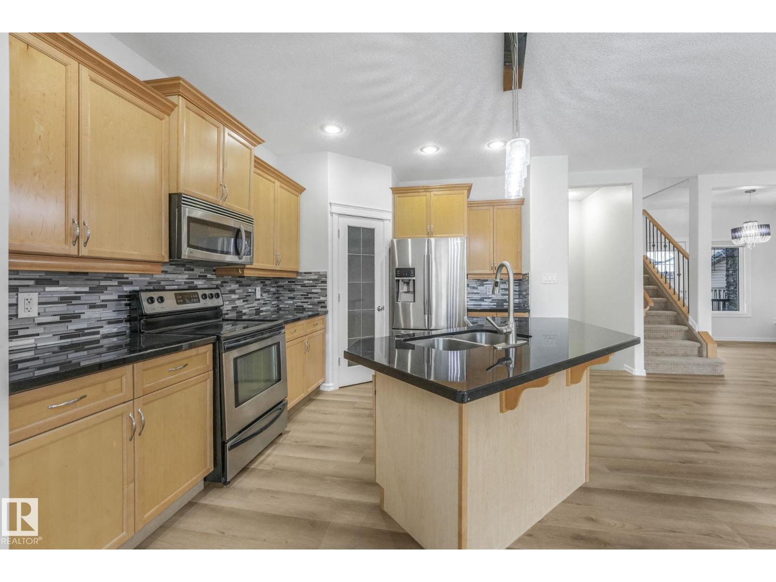 8616 178 Av Nw, Edmonton, Alberta  T5Z 0B8 - Photo 13 - E4467485