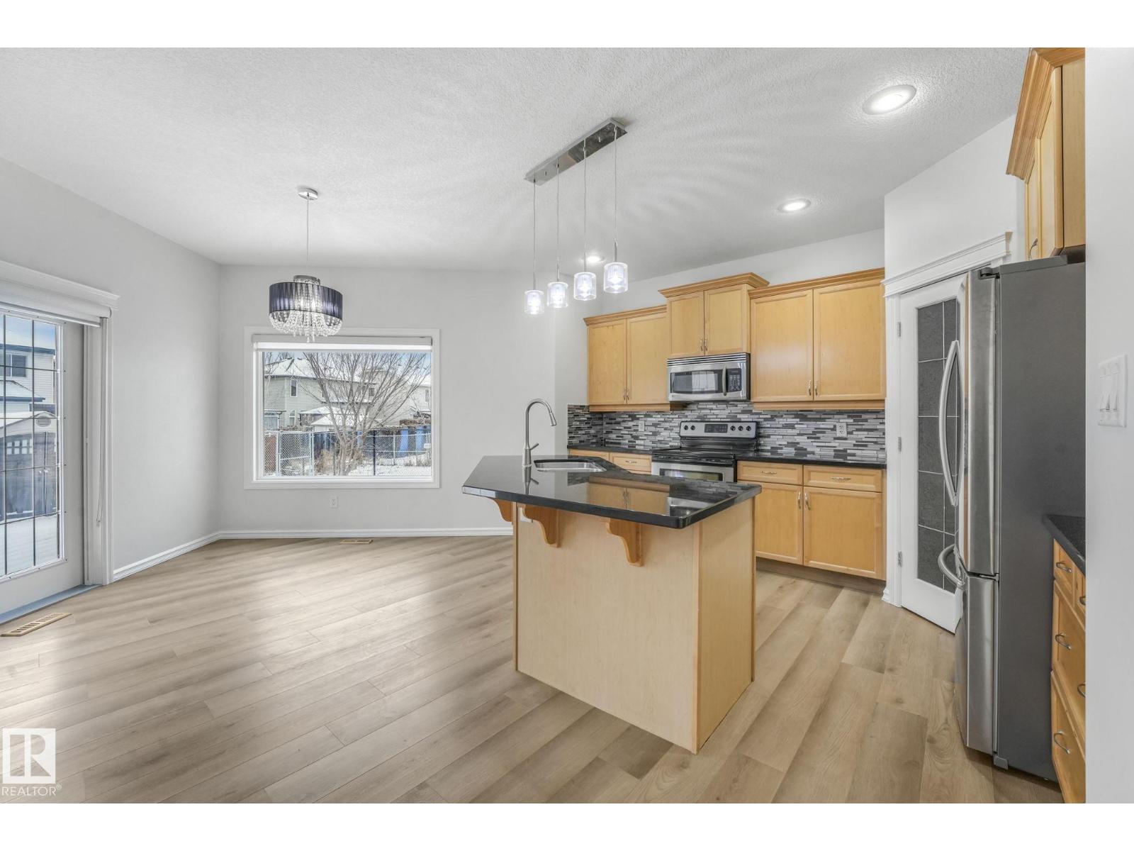 8616 178 Av Nw, Edmonton, Alberta  T5Z 0B8 - Photo 15 - E4467485