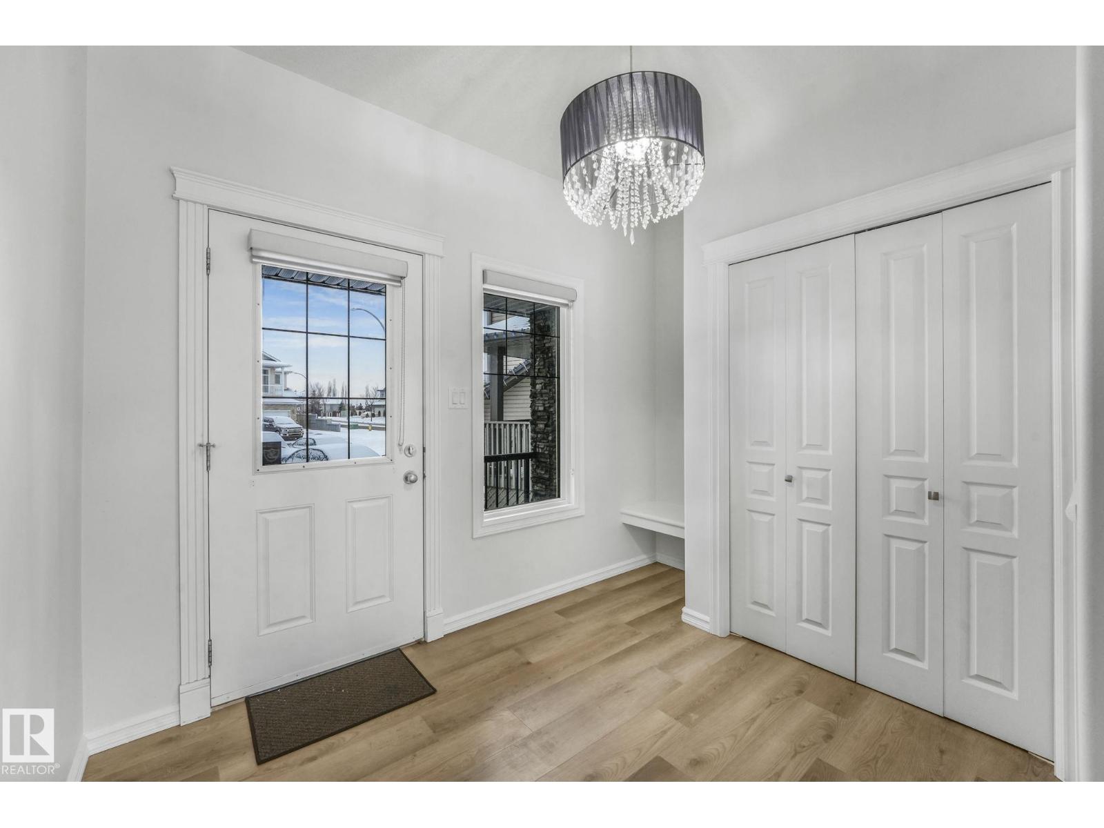 8616 178 Av Nw, Edmonton, Alberta  T5Z 0B8 - Photo 3 - E4467485