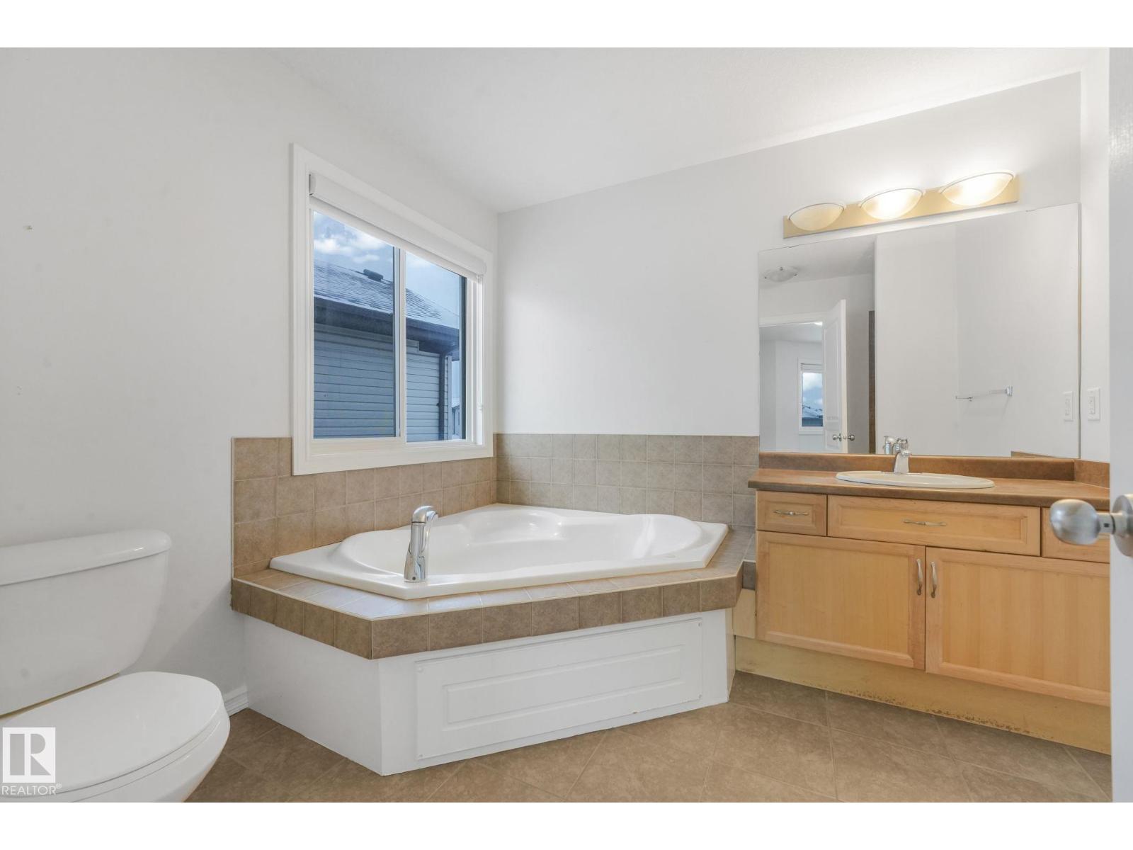 8616 178 Av Nw, Edmonton, Alberta  T5Z 0B8 - Photo 38 - E4467485