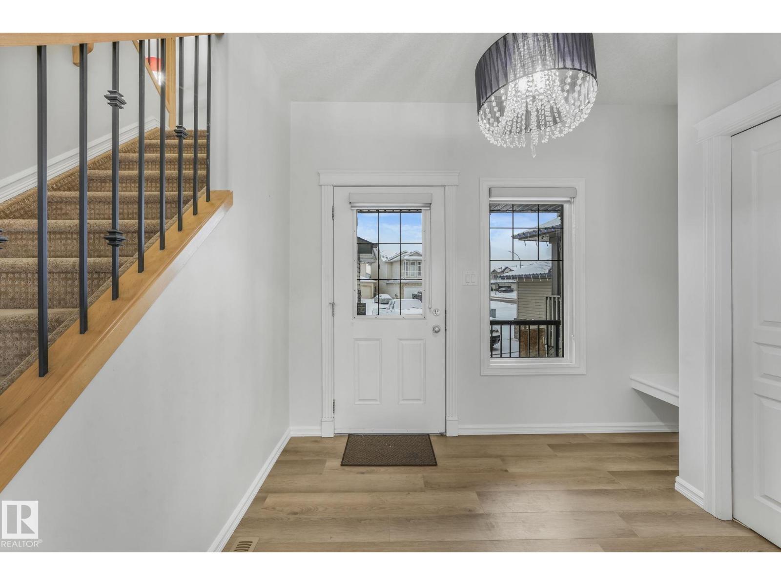 8616 178 Av Nw, Edmonton, Alberta  T5Z 0B8 - Photo 4 - E4467485