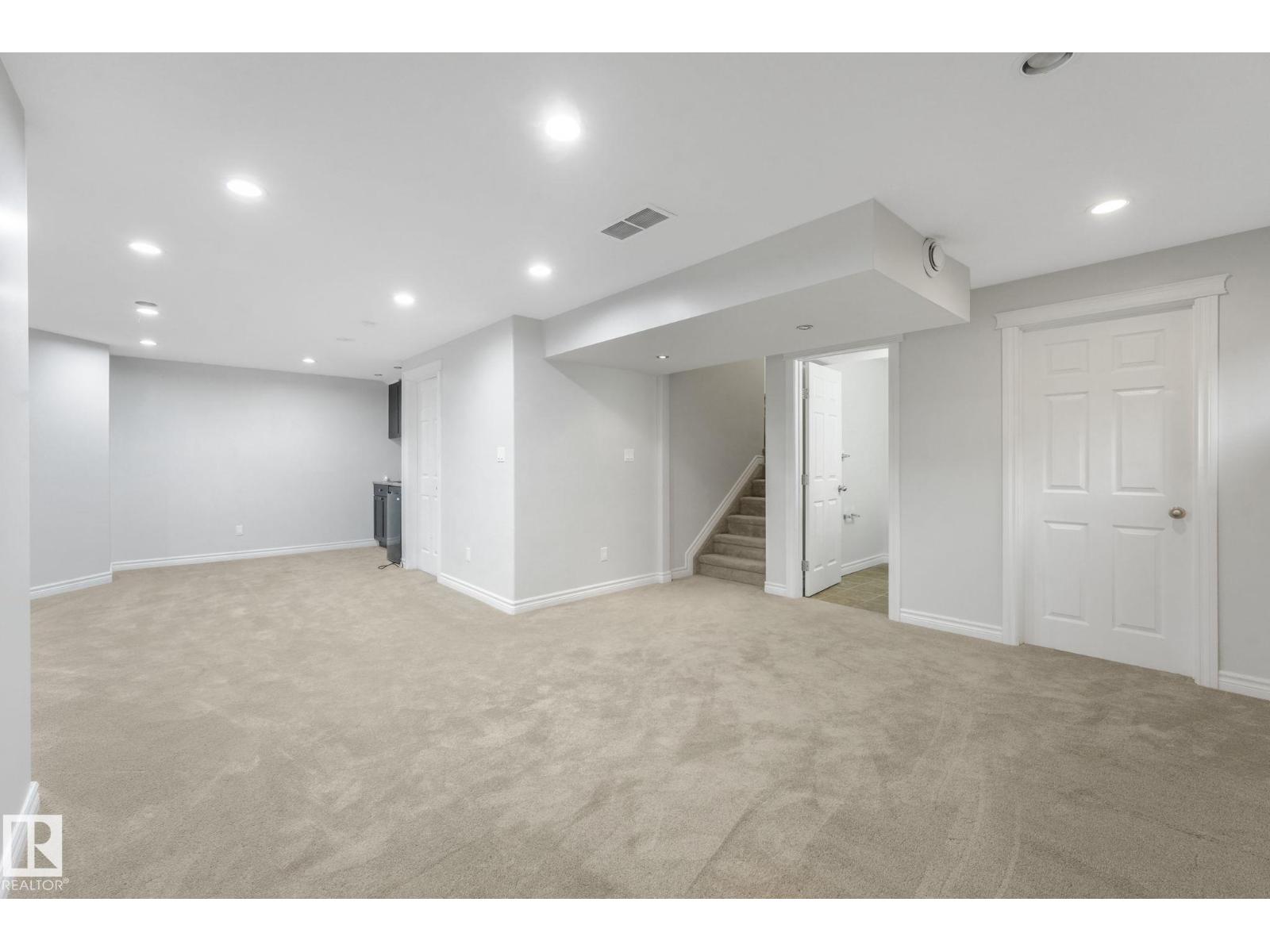 8616 178 Av Nw, Edmonton, Alberta  T5Z 0B8 - Photo 43 - E4467485