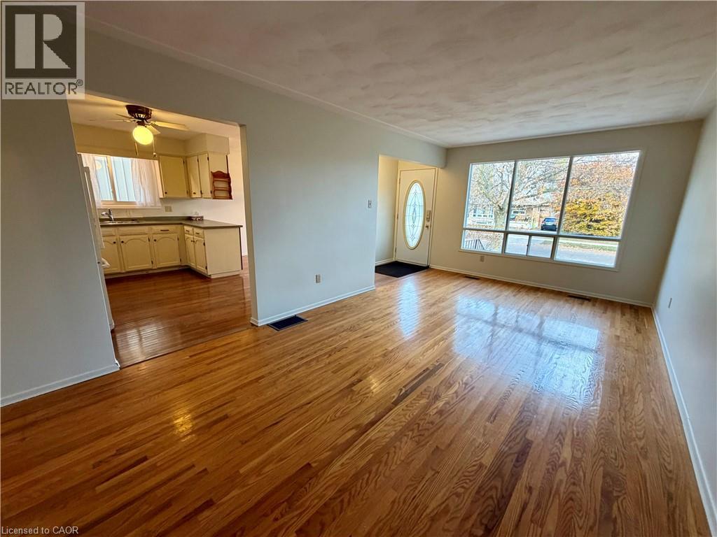 6 Burdock Boulevard, Brantford, Ontario  N3R 6B6 - Photo 13 - 40790187