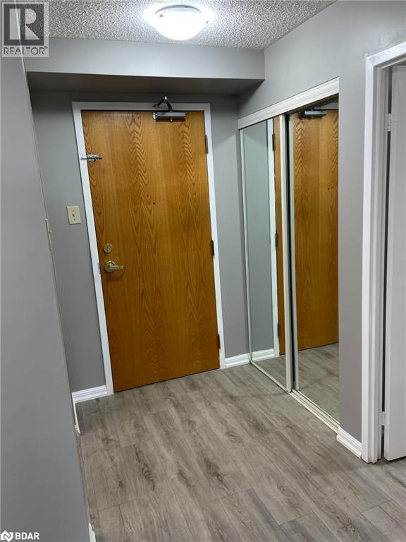 75 Ellen Street Unit# 508, Barrie, Ontario  L4N 7R6 - Photo 4 - 40792561