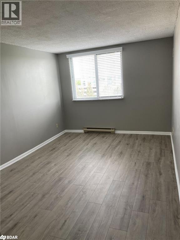 75 Ellen Street Unit# 508, Barrie, Ontario  L4N 7R6 - Photo 7 - 40792561