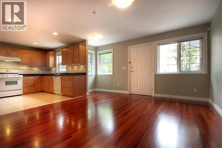 5688 Trafalger Street, Vancouver, British Columbia  V6N 1C3 - Photo 10 - R3072398