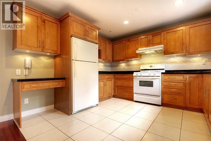 5688 Trafalger Street, Vancouver, British Columbia  V6N 1C3 - Photo 14 - R3072398