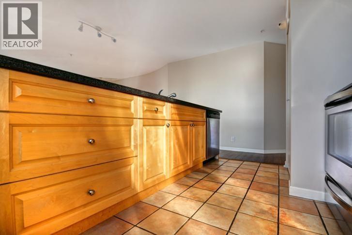 305 1688 Cypress Street, Vancouver, British Columbia  V6J 5J1 - Photo 13 - R3072401