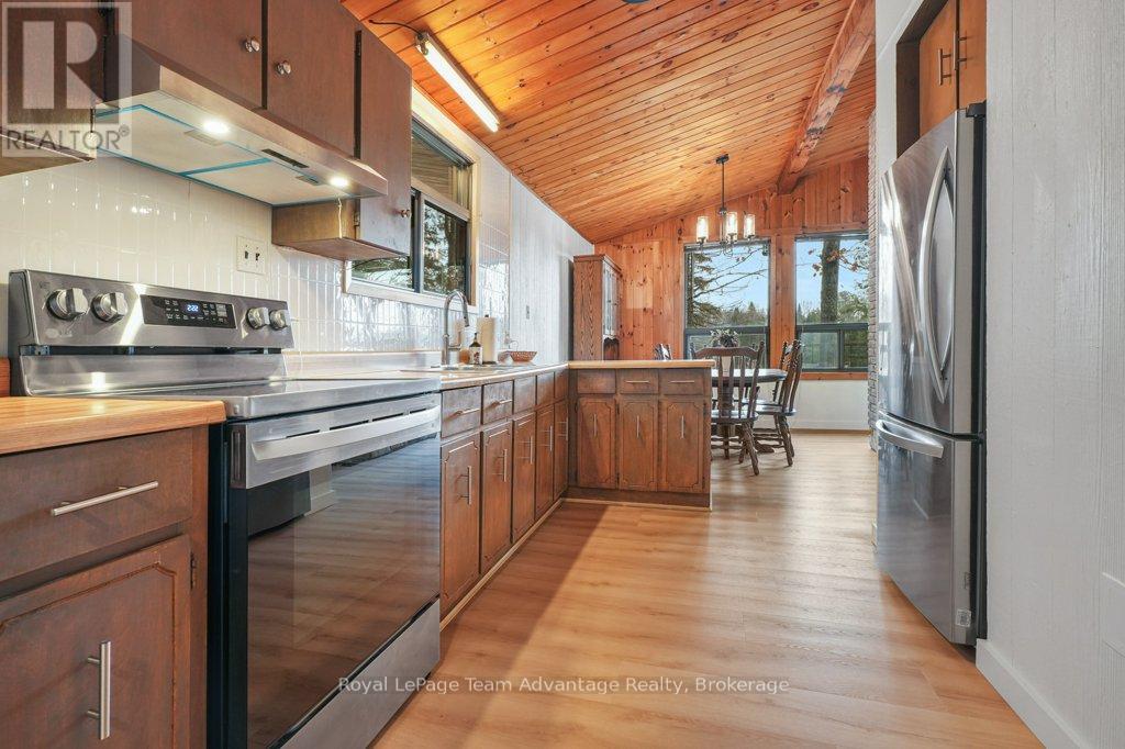 23 North Star Road, Seguin, Ontario  P2A 2W9 - Photo 14 - X12604154