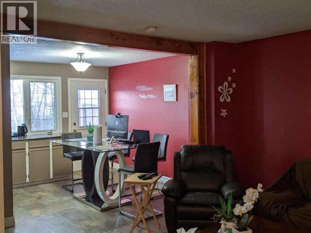 148 & 150 Dawson Drive, Faro, Yukon  Y0B 1K0 - Photo 10 - 17003