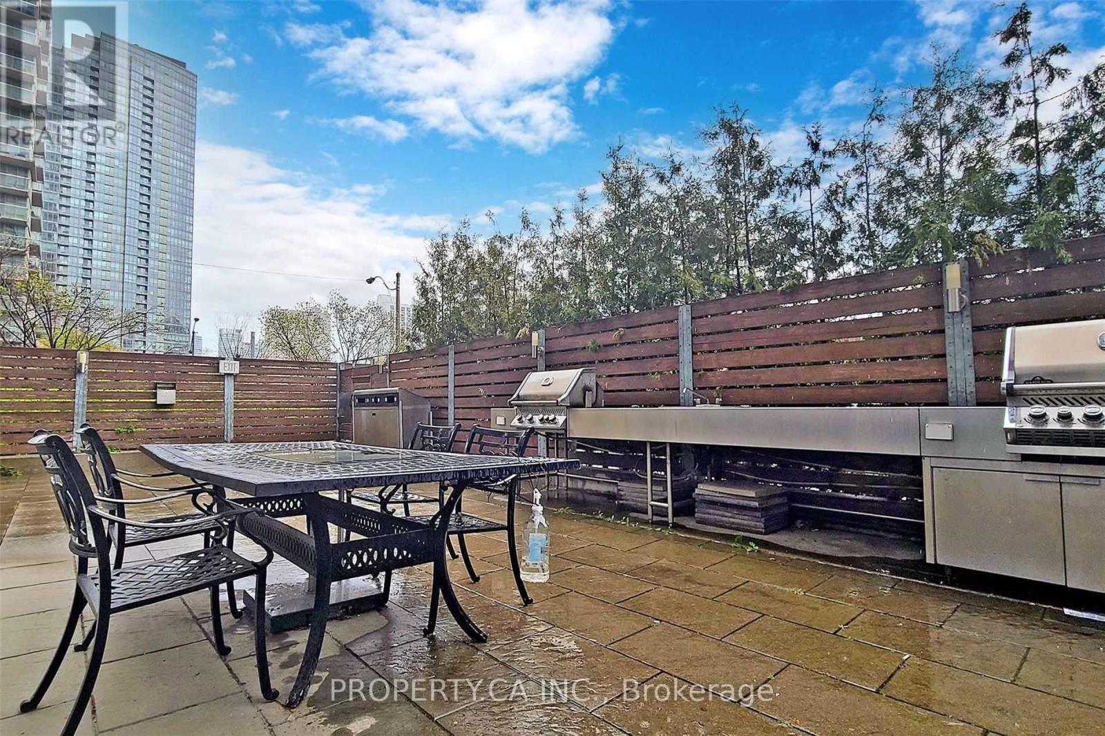 1509 - 11 Brunel Court, Toronto, Ontario  M5V 3Y3 - Photo 25 - C12604200