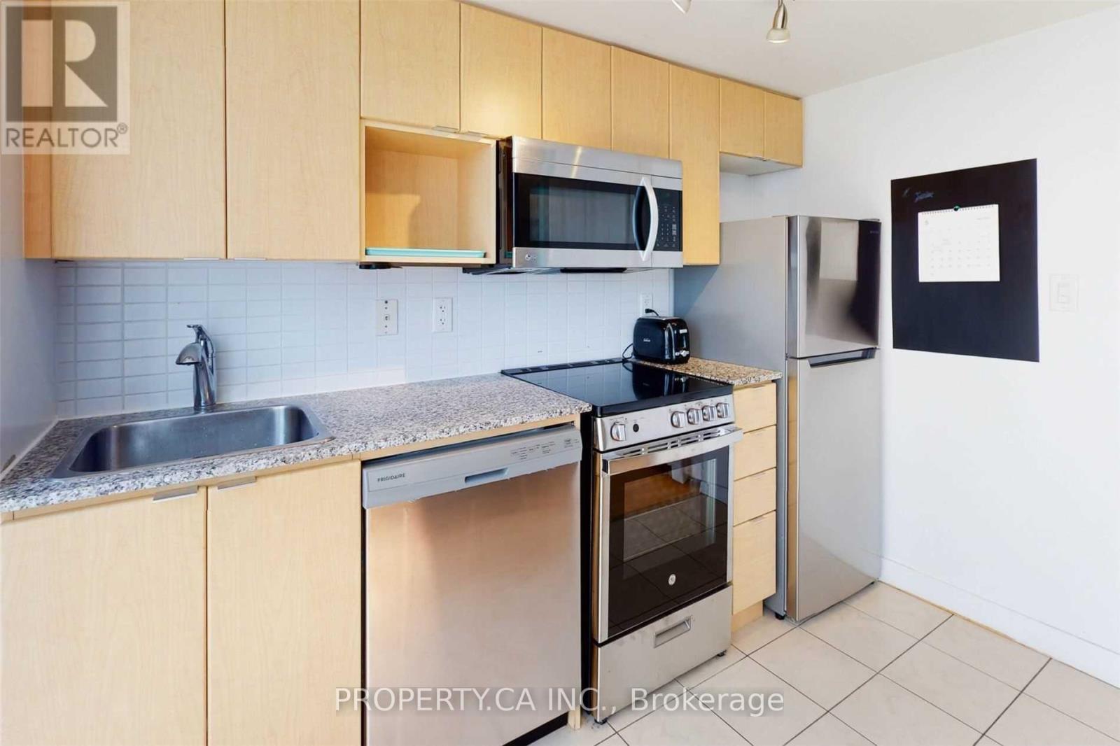 1509 - 11 Brunel Court, Toronto, Ontario  M5V 3Y3 - Photo 7 - C12604200