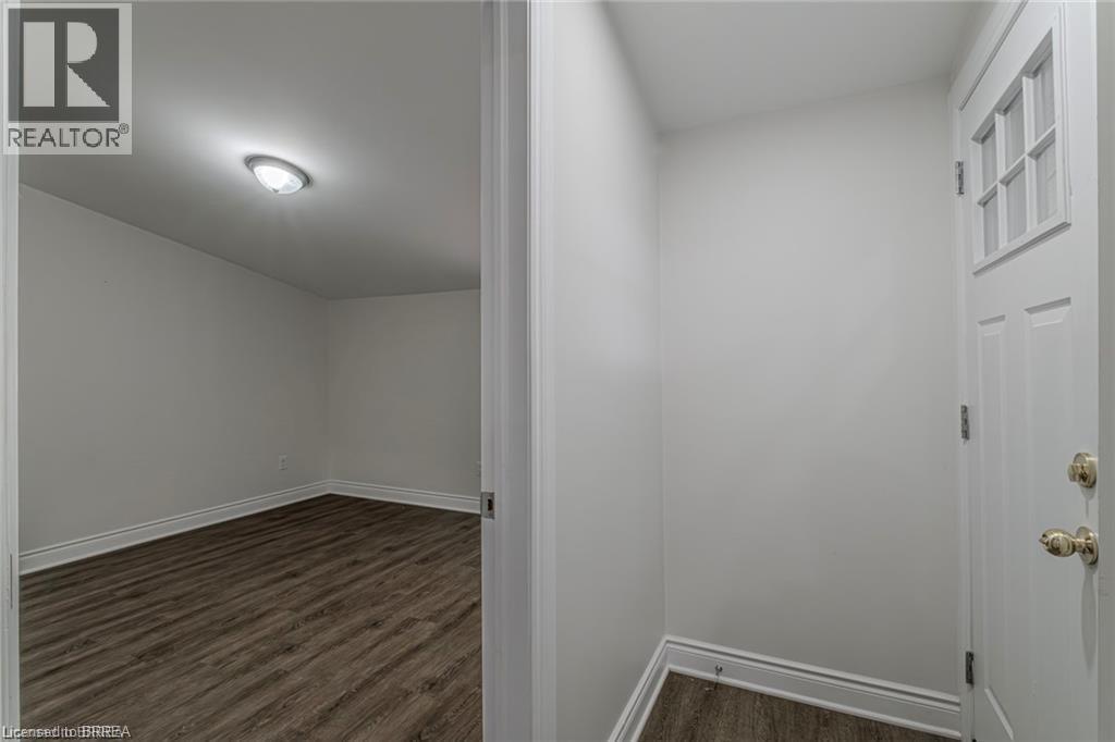 5 Halls Avenue, Brantford, Ontario  N3T 3X2 - Photo 20 - 40788515