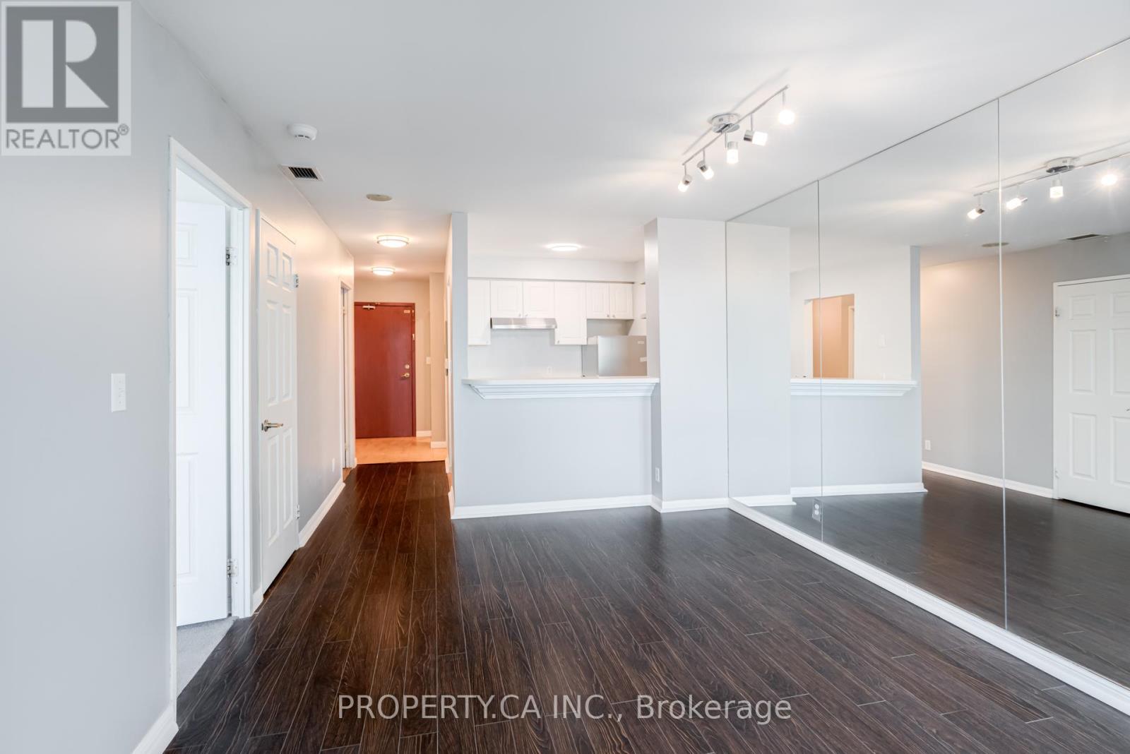 2313 - 1 Lee Centre Drive, Toronto, Ontario  M1H 3J2 - Photo 11 - E12604162