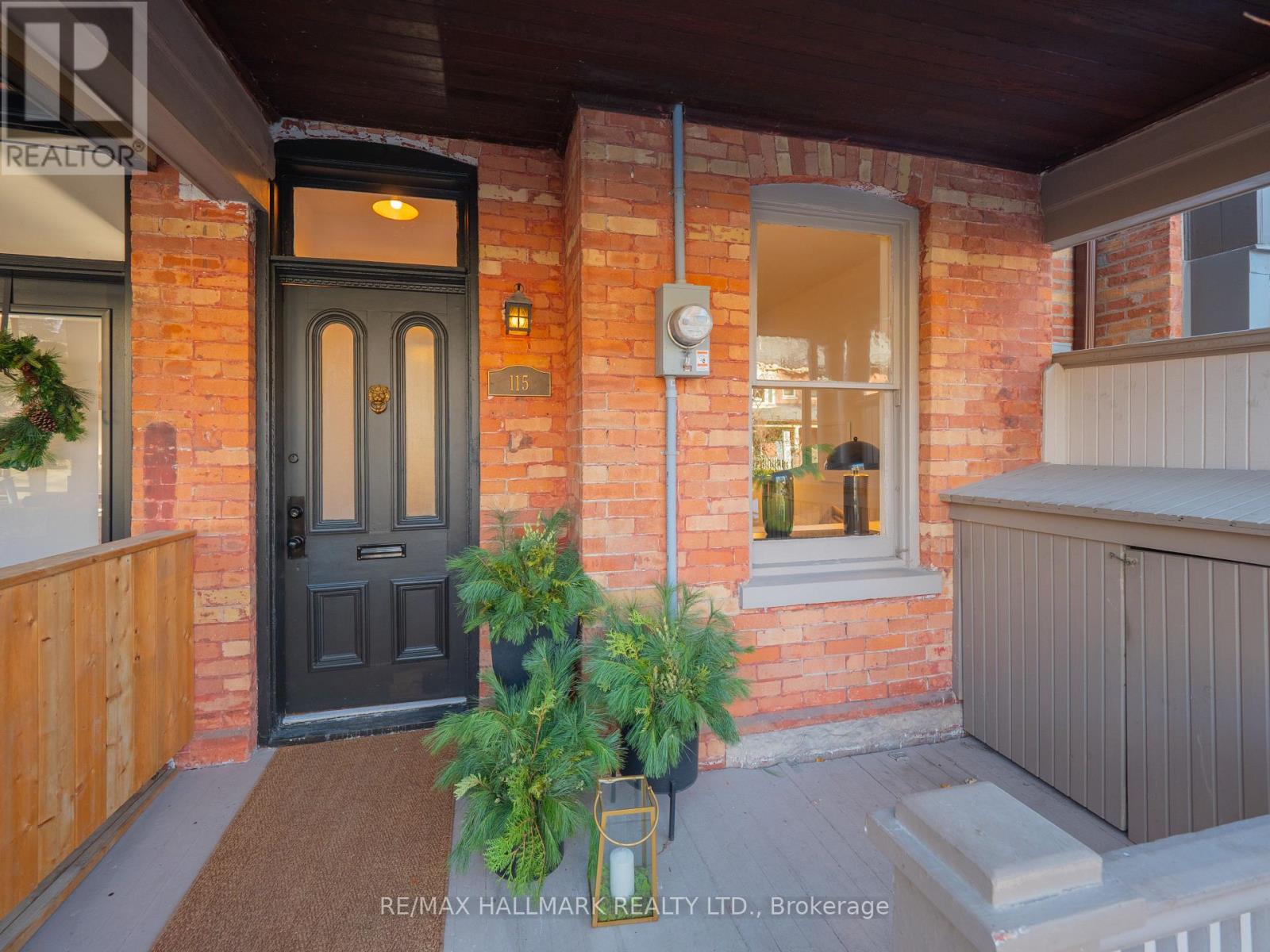 115 Victor Avenue, Toronto, Ontario  M4K 1A7 - Photo 2 - E12604236