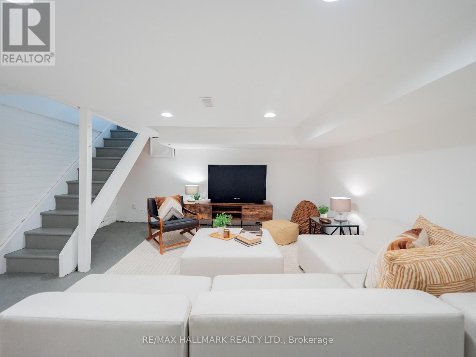 115 Victor Avenue, Toronto, Ontario  M4K 1A7 - Photo 38 - E12604236