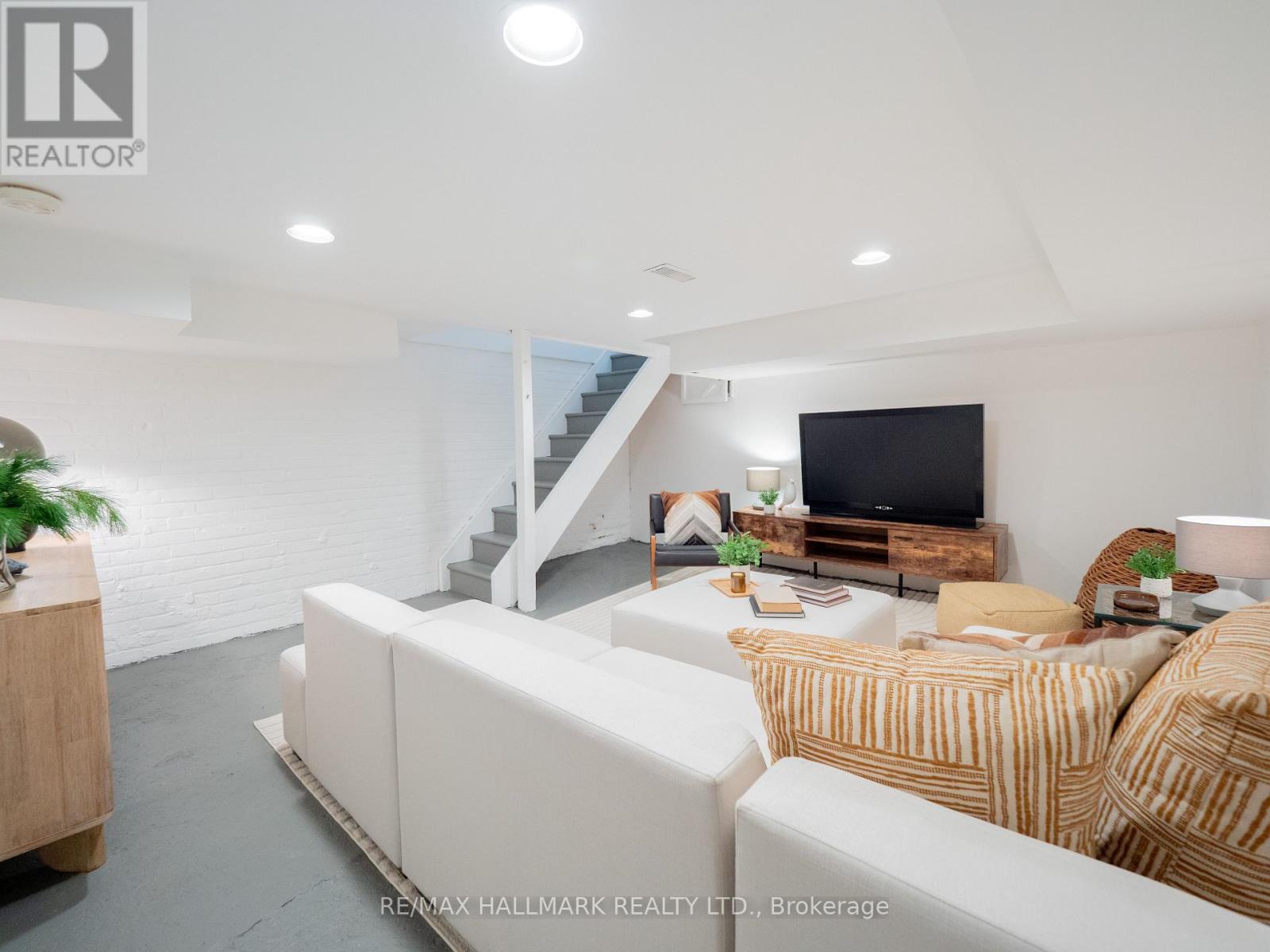 115 Victor Avenue, Toronto, Ontario  M4K 1A7 - Photo 39 - E12604236