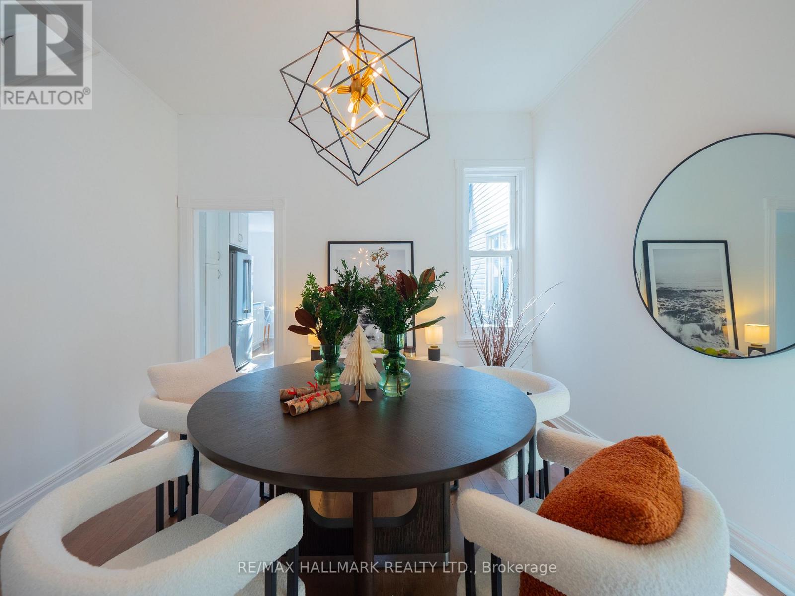 115 Victor Avenue, Toronto, Ontario  M4K 1A7 - Photo 8 - E12604236