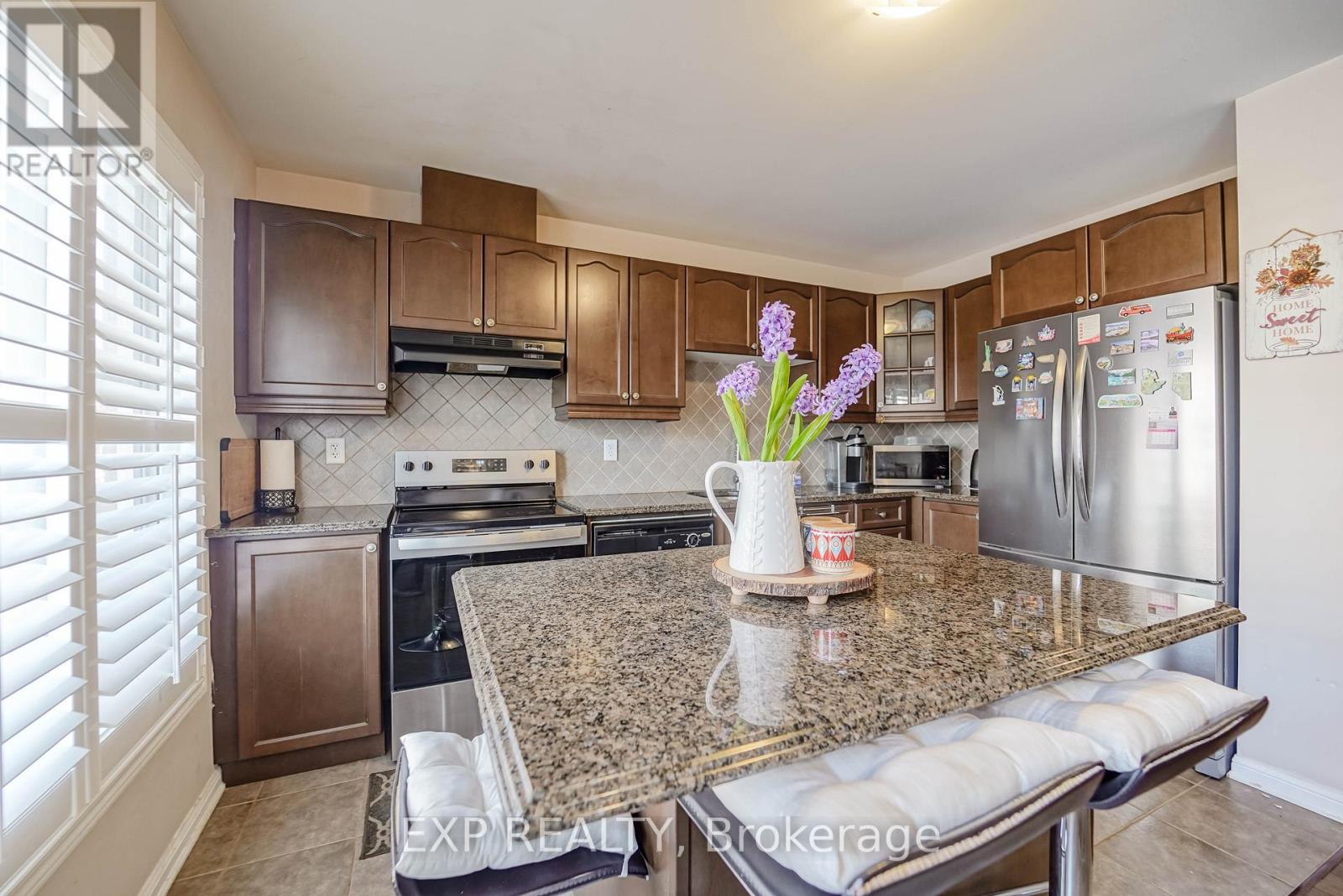 60 Deans Drive, Toronto, Ontario  M1L 0C1 - Photo 16 - E12604260