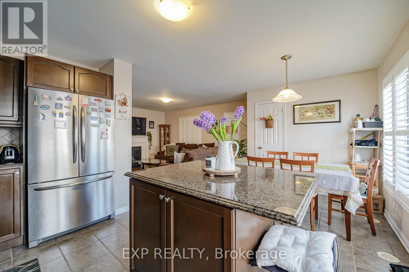 60 Deans Drive, Toronto, Ontario  M1L 0C1 - Photo 17 - E12604260