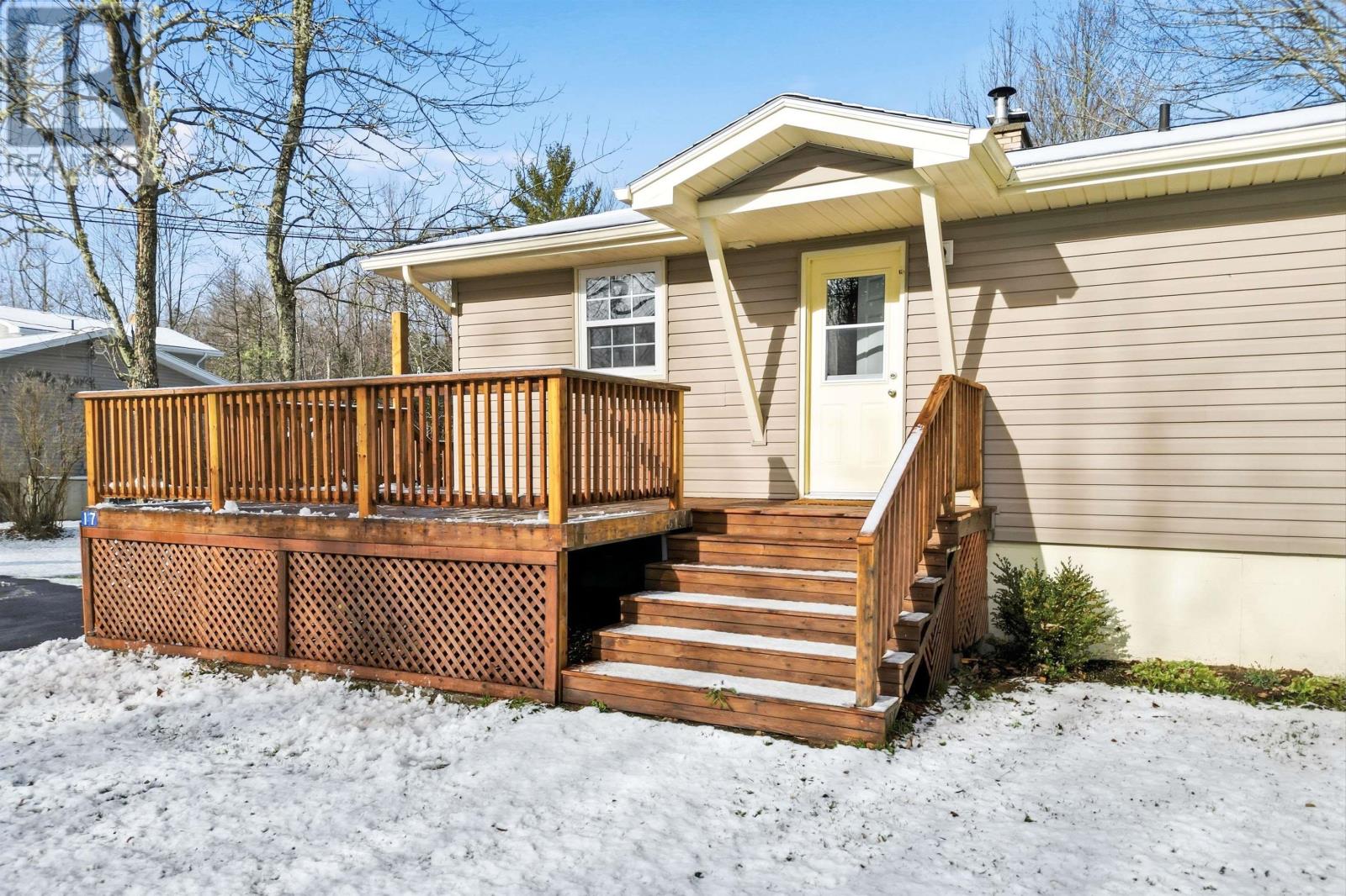 17 Tower View Road, Enfield, Nova Scotia  B2T 1H1 - Photo 2 - 202529039