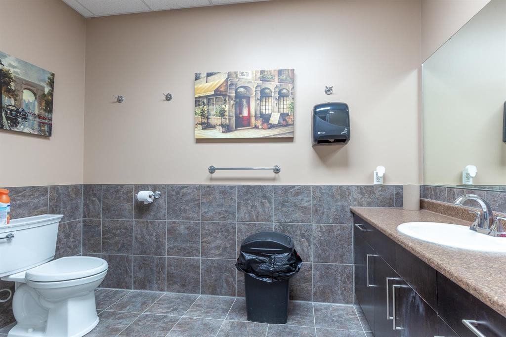 80 Acres Drive, Steinbach, Manitoba  R5G 0W5 - Photo 11 - 202529516