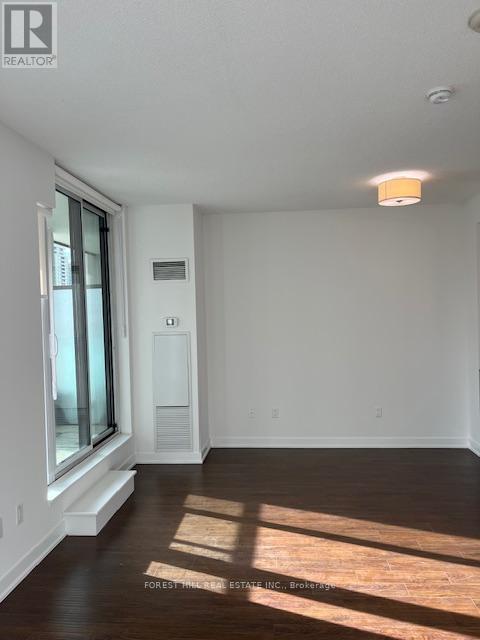 504 - 320 Tweedsmuir Avenue, Toronto (Forest Hill South), Ontario  M5P 2Y3 - Photo 13 - C12575902