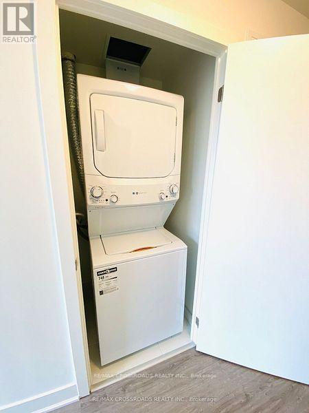 219 - 185 Deerfield Road, Newmarket, Ontario  L3Y 0G7 - Photo 16 - N12602418