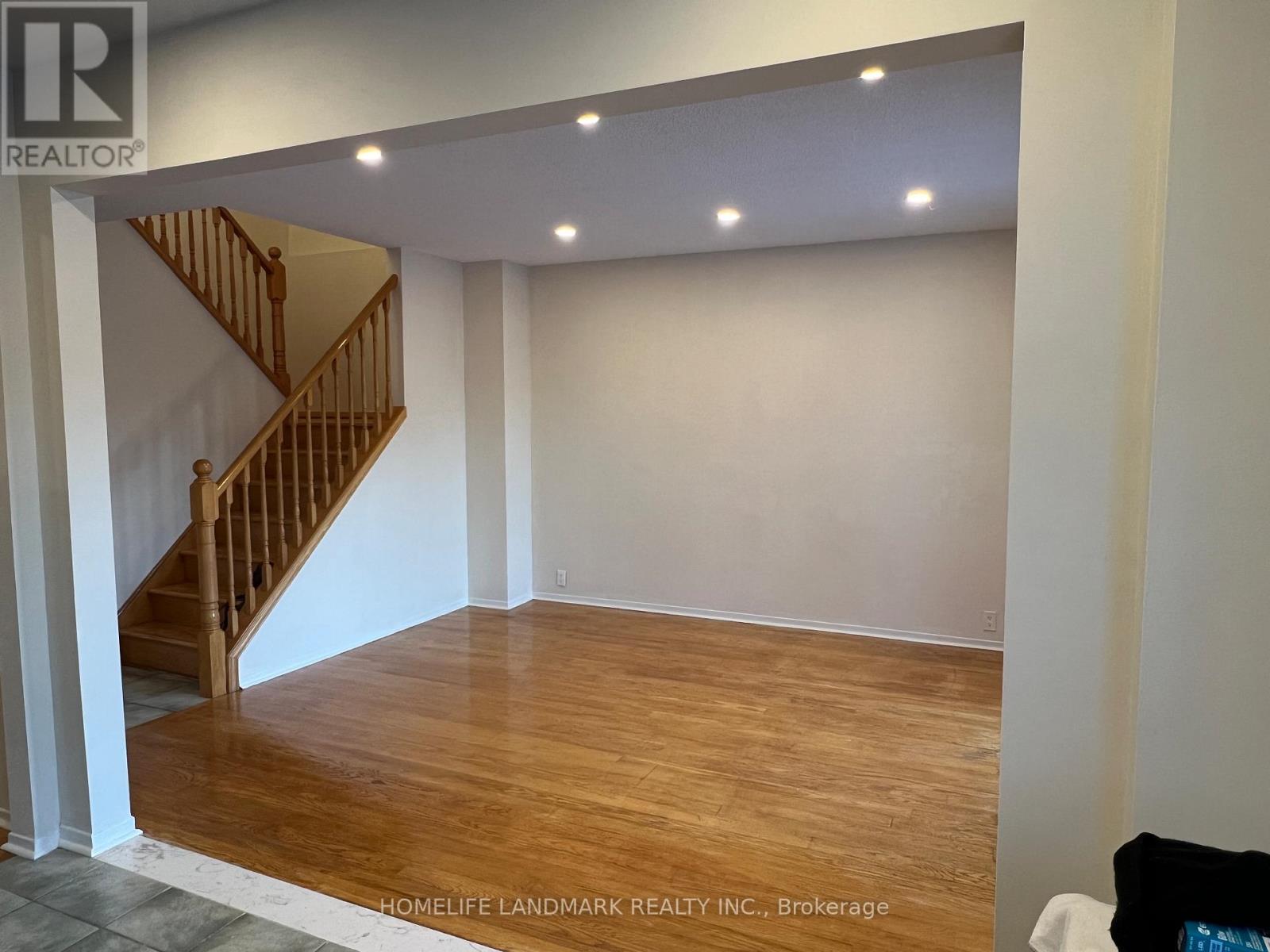 41 Markville Road, Markham, Ontario  L3R 4P1 - Photo 3 - N12603978