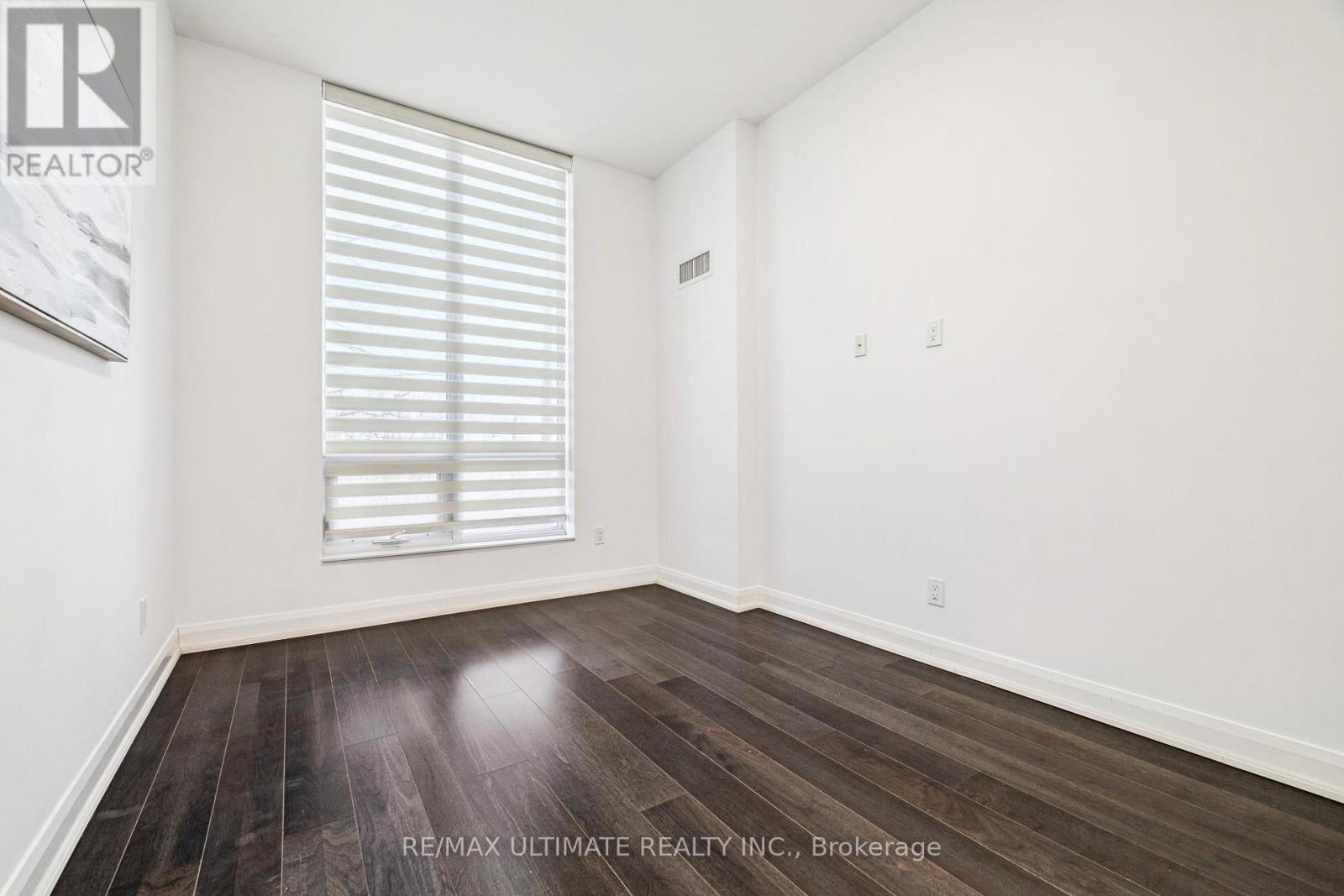 110 - 2480 Prince Michael Drive, Oakville, Ontario L6H 0H1 - Photo 16 - W12578526